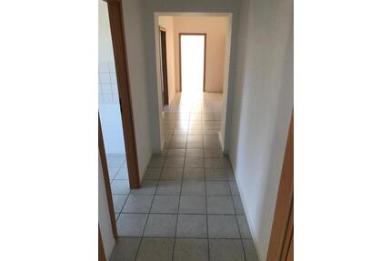 2-Raum-Wohnung - 350,00&nbsp;EUR Kaltmiete, ca.&nbsp; 60,30&nbsp;m&sup2; in Brand-Erbisdorf (PLZ: 09618)