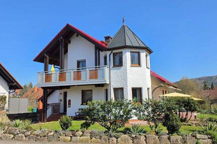 Einzigartig, hochwertig & außergewöhnlich - Traumhaus im beliebten Musikerviertel! - Neustadt bei Coburg