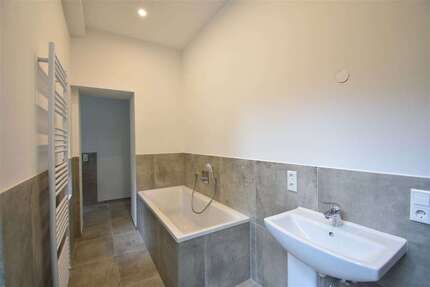Wohnung zum Mieten in Düsseldorf 1.250,00 € 74.5 m²