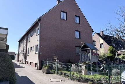 Solides Mehrfamilienhaus mit 6 Wohnungen in fantastischer Wohnlage von Stuhr zum 