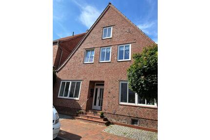 2 Zimmer Wohnung 1. OG - 533,00&nbsp;EUR Kaltmiete, ca.&nbsp; 43,00&nbsp;m&sup2; in Garding (PLZ: 25836)