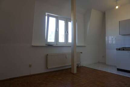 Wohnung zum Mieten in Frankfurt 420,00 € 20 m²