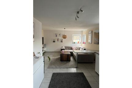 Einliegerwohnung mit EBK 58 qm - 440,00&nbsp;EUR Kaltmiete, ca.&nbsp; 58,00&nbsp;m&sup2; in Pinzberg (PLZ: 91361)