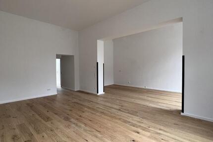 102,5m², 3 ZKB-Altbauwohnung + Küche + Gäste-WC +Keller Steinfurt
