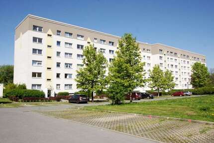 Wohnung zum Mieten in Plauen 298,39 € 56.3 m²
