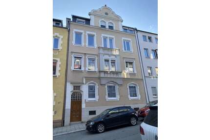 Wohnung zum Mieten in Hof 650,00 € 100 m²