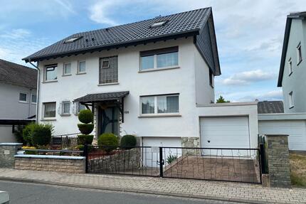 Wohnhaus in Erzhausen - 760.000,00&nbsp;EUR Kaufpreis, ca.&nbsp; 300,00&nbsp;m&sup2; in Erzhausen (PLZ: 64390)