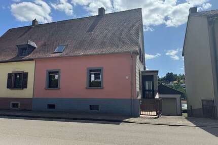 Haus zum Kaufen in Rammelsbach 150.000,00 € 137 m²