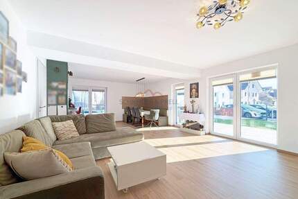 Neuwertige Gartenwohnung in modernem Mehrfamilienhaus - Memmingen Amendingen