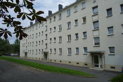 3-Raum-Wohnung mit Balkon in attraktiver Ortskernnähe - Bad Lobenstein