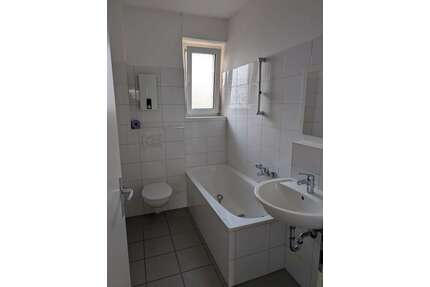 Wohnung zum Mieten in Oberhausen 380,00 € 49.23 m²