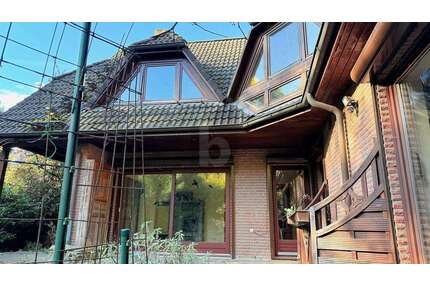 Haus zum Kaufen in Rosdorf 590.000,00 € 282 m²