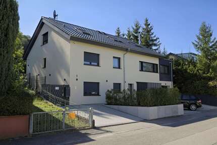 Haus zum Kaufen in Sinsheim Waldangelloch 1.300.000,00 € 307 m² - Sinsheim / Waldangelloch