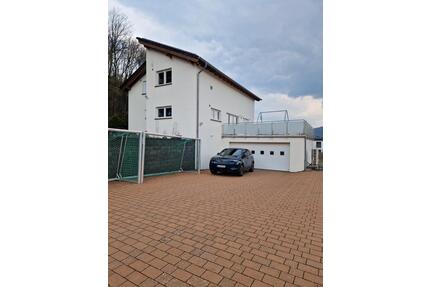 Freistehendes Einfamilienhaus - 799.000,00&nbsp;EUR Kaufpreis, ca.&nbsp; 155,00&nbsp;m&sup2; in Leimen (PLZ: 66978)