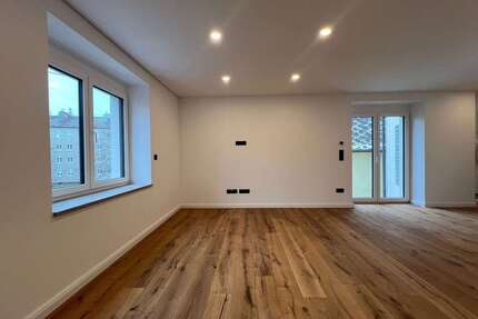Wohnung zum Mieten in Augsburg 780,00 € 35.94 m²