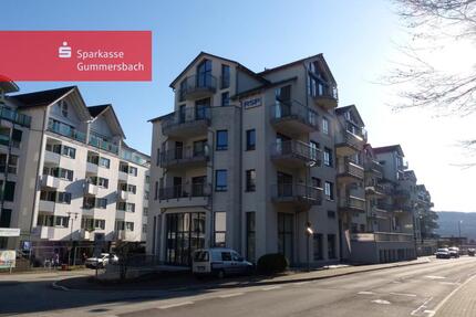 Hochwertige Büro- Einzelhandelsfläche im Zentrum von Wiehl zu vermieten.