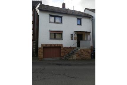 Einfamilienhaus in Feldatal (Vogelsbergkreis) zu verkaufen