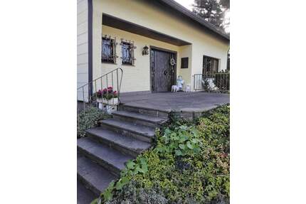 Einfamilienhaus in Stadt und Waldrand Lage von Mechernich