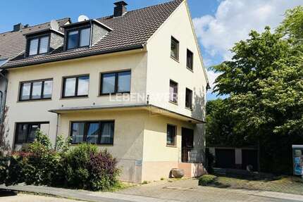 Haus zum Kaufen in Siegburg Kaldauen 549.000,00 € 231 m² - Siegburg / Kaldauen