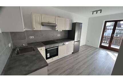 Wohnung zum Mieten in Traunreut 1.150,00 € 58 m²