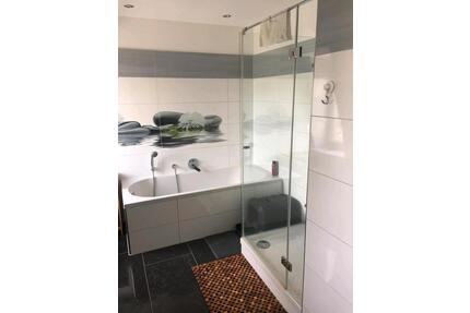 Daheim der besonderen Art - 2.250,00&nbsp;EUR Kaltmiete, ca.&nbsp; 165,00&nbsp;m&sup2; in Schönefeld (PLZ: 12529)
