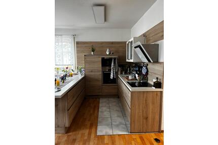 möblierte 2-Raum-Wohnung mit Stellplatz - Barchfeld-Immelborn