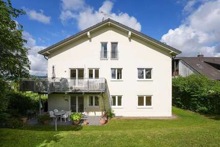 Wohnung zum Kaufen in Saarbrücken 239.000,00 € 91 m²