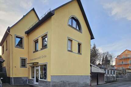 Haus zum Kaufen in Bockau 199.000,00 € 197 m²