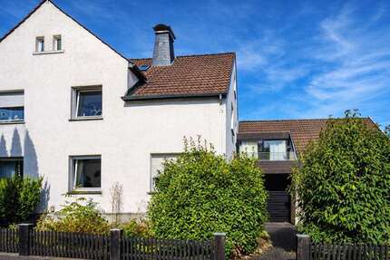 Haus zum Kaufen in Oerlinghausen 289.000,00 € 192.97 m²
