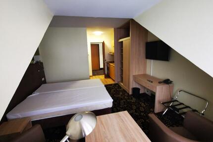 Kleine, voll möblierte, moderne Einraumwohnung in Oberhof