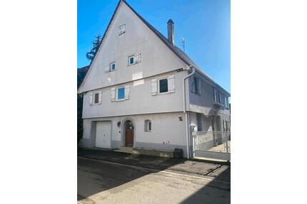 Einfamilienhaus 6 Zimmer mit Garten in Kirchheim am Neckar
