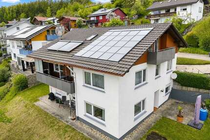Haus zum Kaufen in Dornhan 319.000,00 € 213 m²