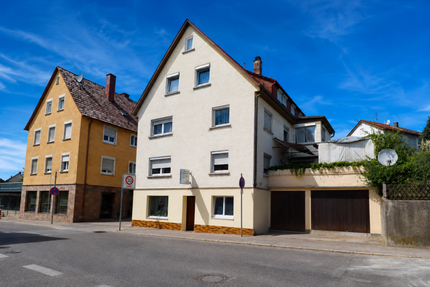 Haus zum Kaufen in Esslingen 749.000,00 € 216 m²