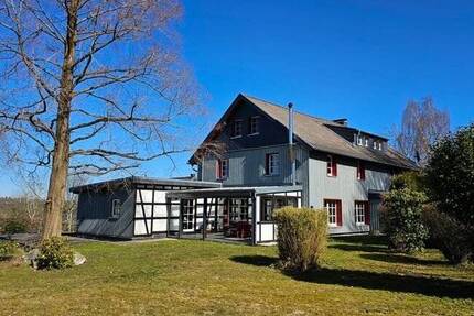 WOHNEN und ARBEITEN unter einem Dach! LUXUS-Fachwerkhaus in naturnaher Lage - Simmerath Huppenbroich