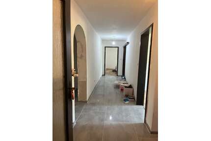 Haus zum Mieten in Würzburg 2.600,00 € 260 m²