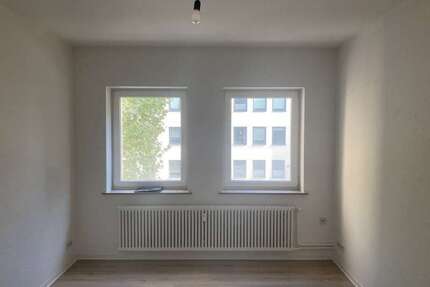 Wohnung zum Mieten in Bremerhaven 329,00 € 44.97 m²