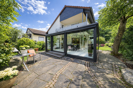 Haus zum Kaufen in Böblingen 949.000,00 € 206 m²