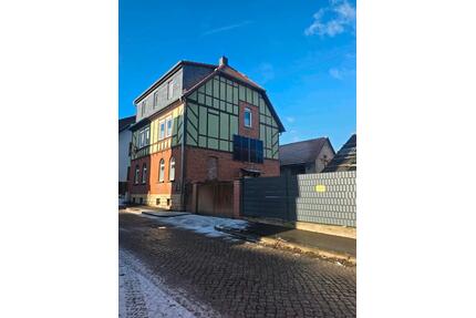 Zweifamilienhaus mit Potenzial für Handwerker - Kranichfeld