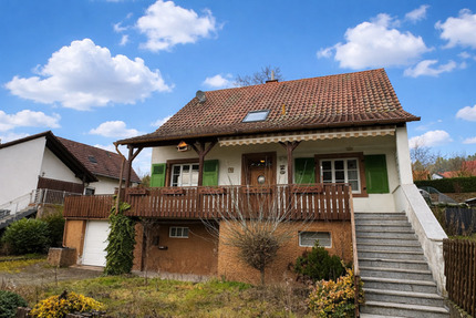 Hier können Sie ein wahrhaft schmuckes Anwesen Ihr Eigen nennen! - Jettenbach