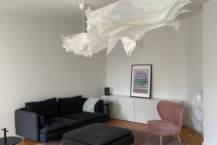 Furnished 3 room apartment with balcony in Prenzlauer Berg - Berlin