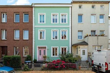 Liebevoll saniertes Stadthaus - ideal zum Wohnen und Arbeiten in zentraler Lübecker Lage