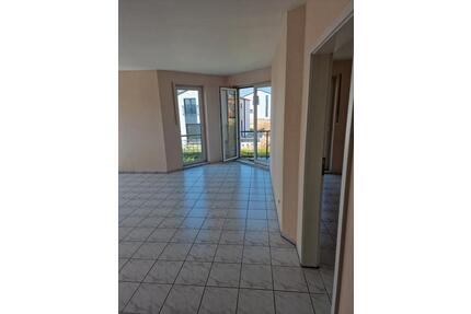 Helle 2-Zimmer-Wohnung mit Balkon & TG – ruhige Lage nahe Bonn, i - Königswinter
