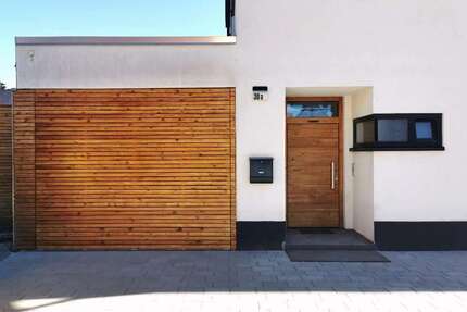 Haus zum Kaufen in Hanhofen 949.000,00 € 260 m²