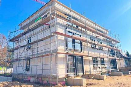 Letzte verfügbare Neubauwohnung: hochwertige 3,5-Zimmer-Wohnung mit Balkon in Seckenheim - Mannheim