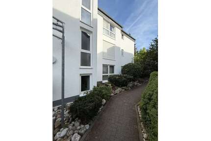 Haus zum Kaufen in Bad Homburg 1.680.000,00 € 472 m²