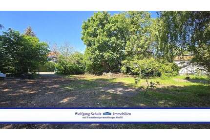 Grundstück zu verkaufen in Berlin Altglienicke 450.000,00 € 835 m² - Berlin / Altglienicke