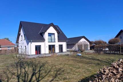 Wohnhaus zwischen Fehrbellin und Neuruppin ,neue Einbauküche