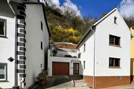 Haus zum Kaufen in Balduinstein 199.000,00 € 88 m²