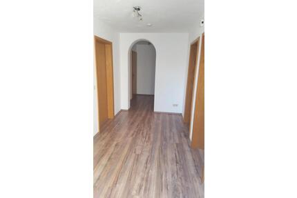 Pendler Wohnung - 700,00&nbsp;EUR Kaltmiete, ca.&nbsp; 73,00&nbsp;m&sup2; in Stetten am kalten Markt (PLZ: 72510)