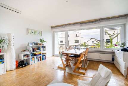 Wohnung zum Kaufen in Wiesbaden 269.000,00 € 80 m²